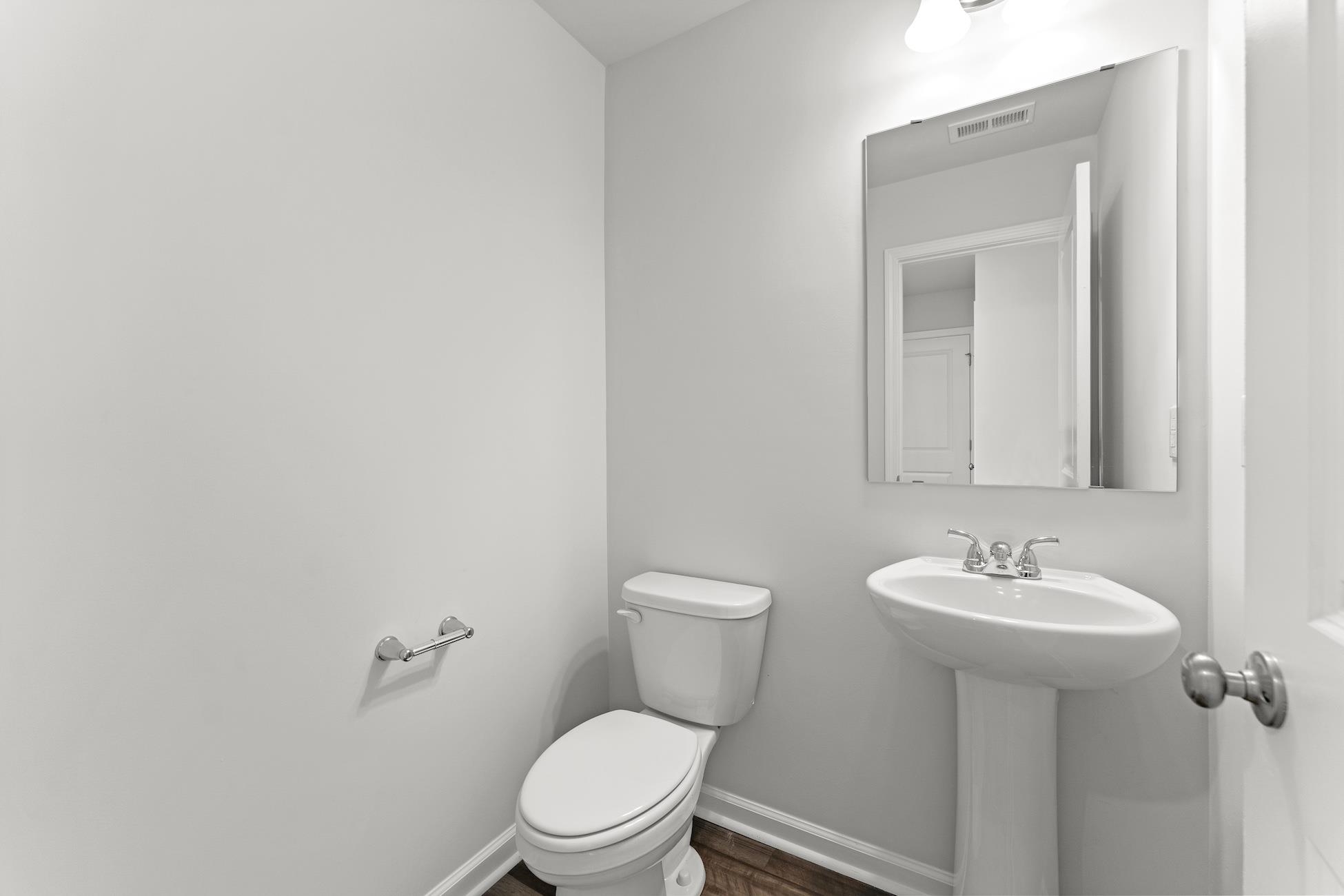 7102 Wingate Drive Inman, SC 29349 - Photo 6 of 34 Half Bath