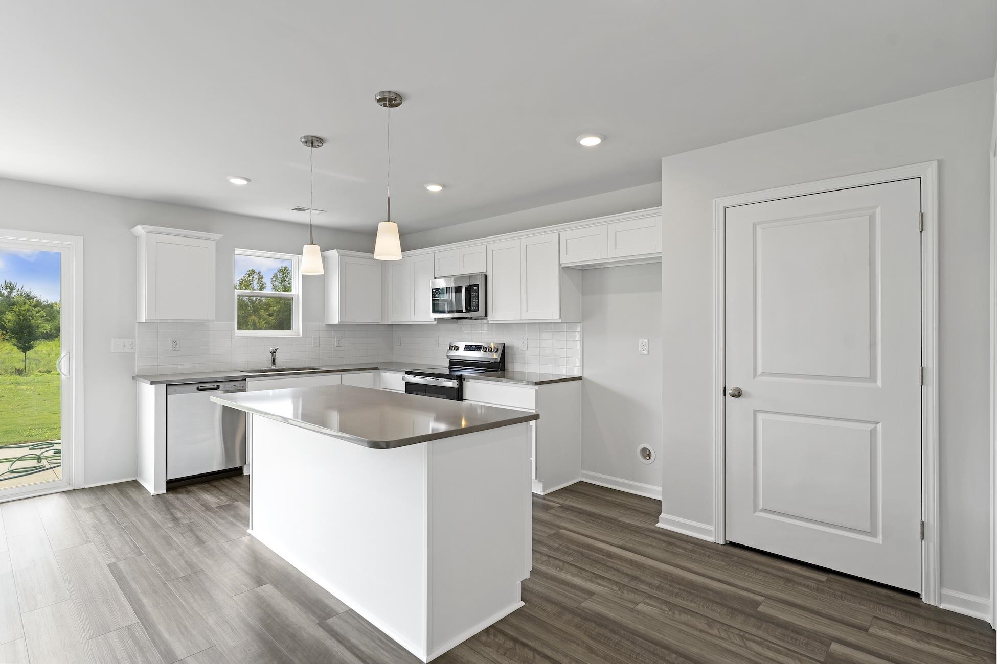 7102 Wingate Drive Inman, SC 29349 - Photo 8 of 34 Kitchen