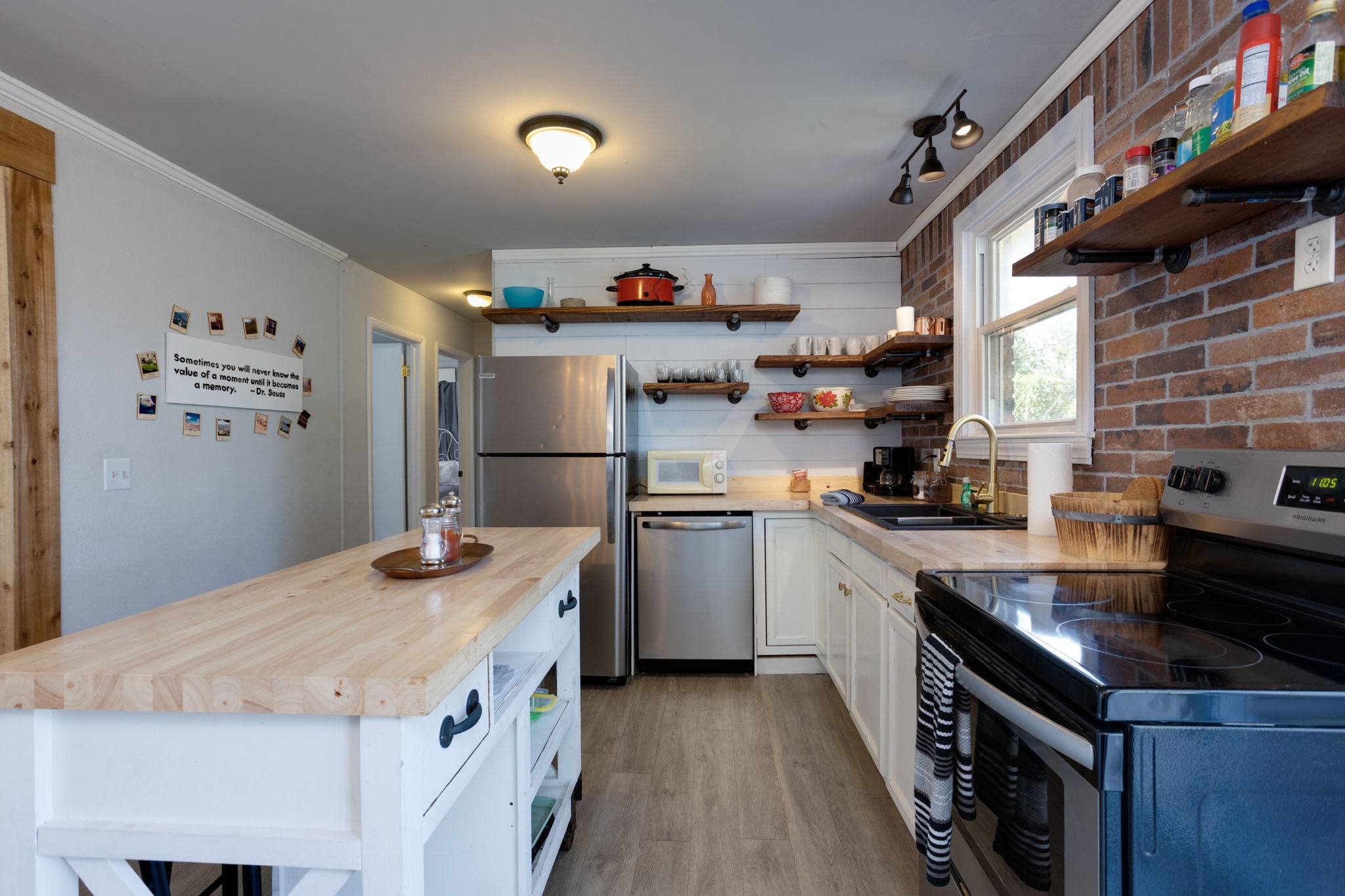 657 Hicks Road Nashville, TN 37221 - Photo 8 of 17 Gallery Image 8