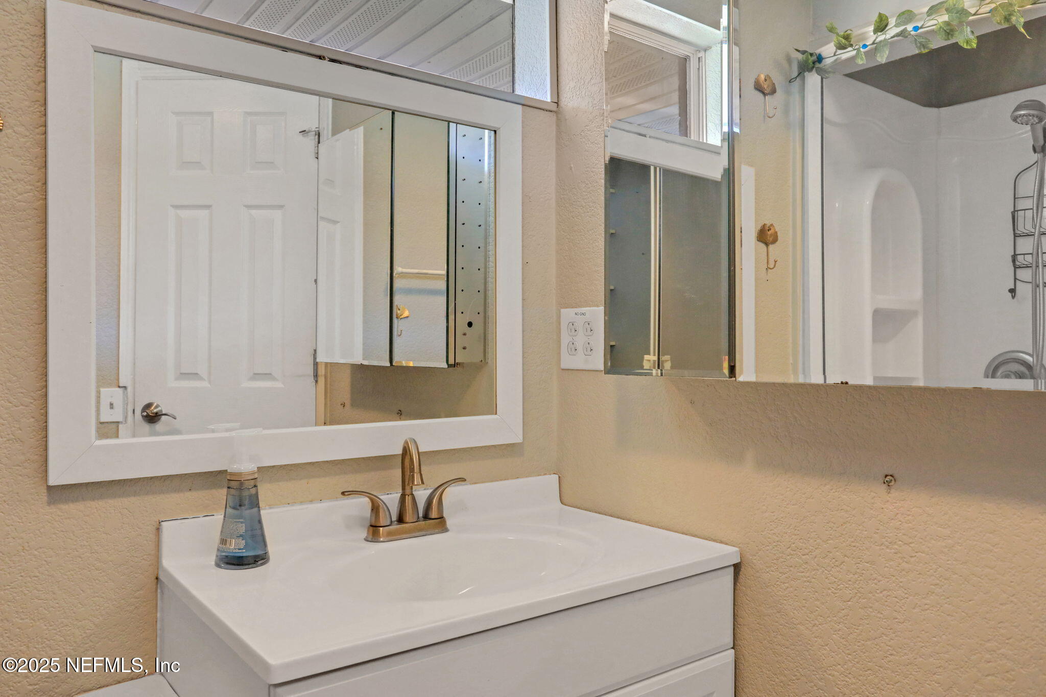 45097 Petree Road Callahan, FL 32011 - Photo 15 of 43 48-web-or-mls-7O0A9218