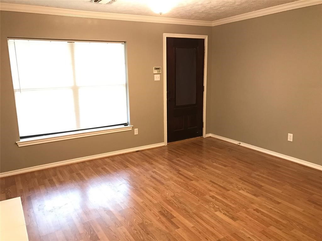 3815 Amos Street Houston, TX 77021 - Photo 6 of 20