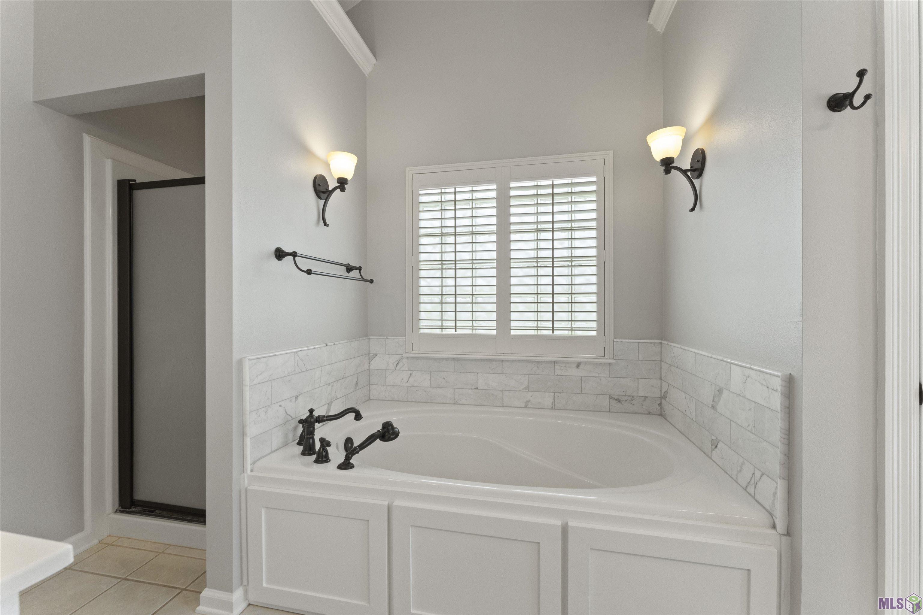 17647 Lake Azalea Drive Baton Rouge, LA 70817 - Photo 13 of 20