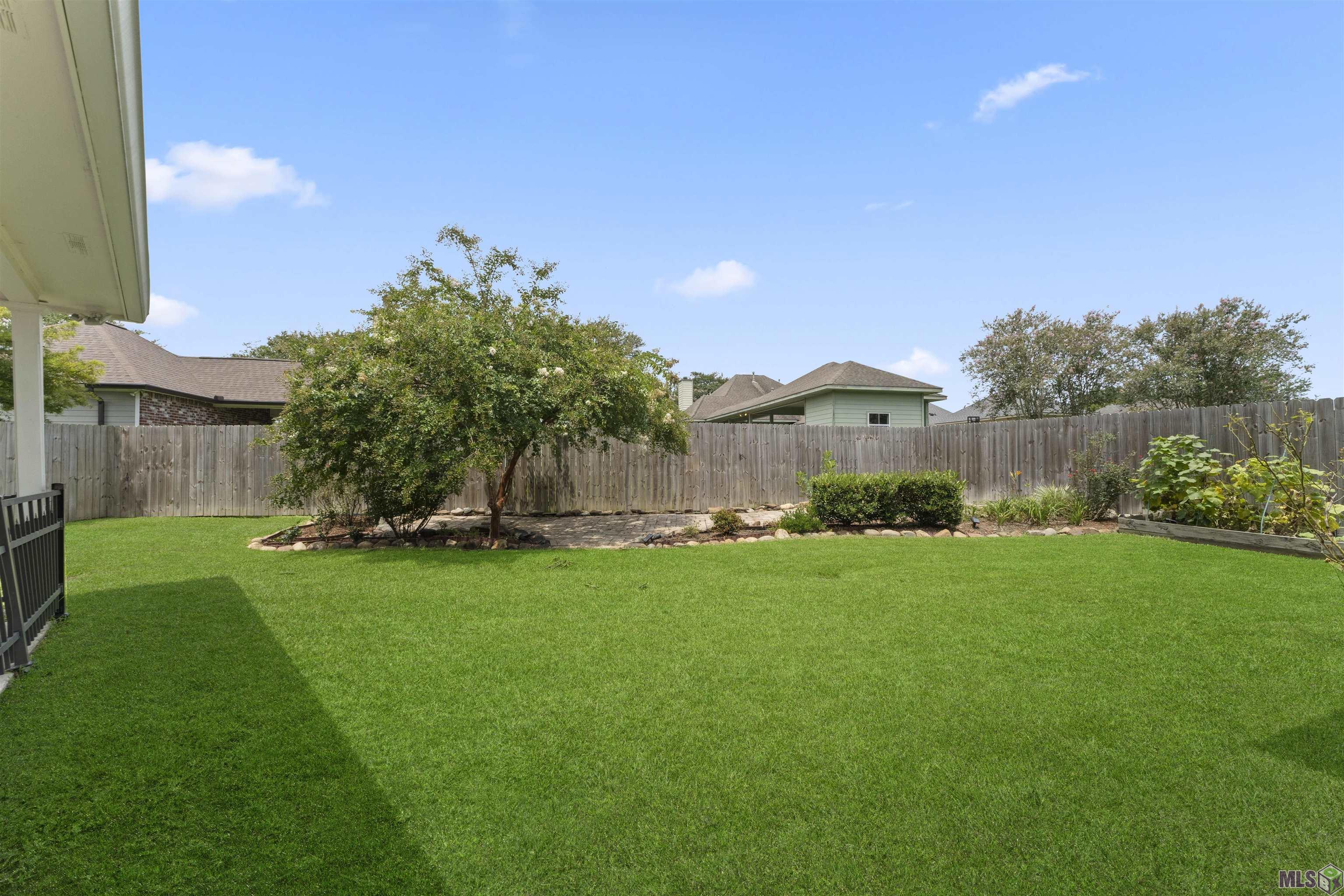 17647 Lake Azalea Drive Baton Rouge, LA 70817 - Photo 18 of 20