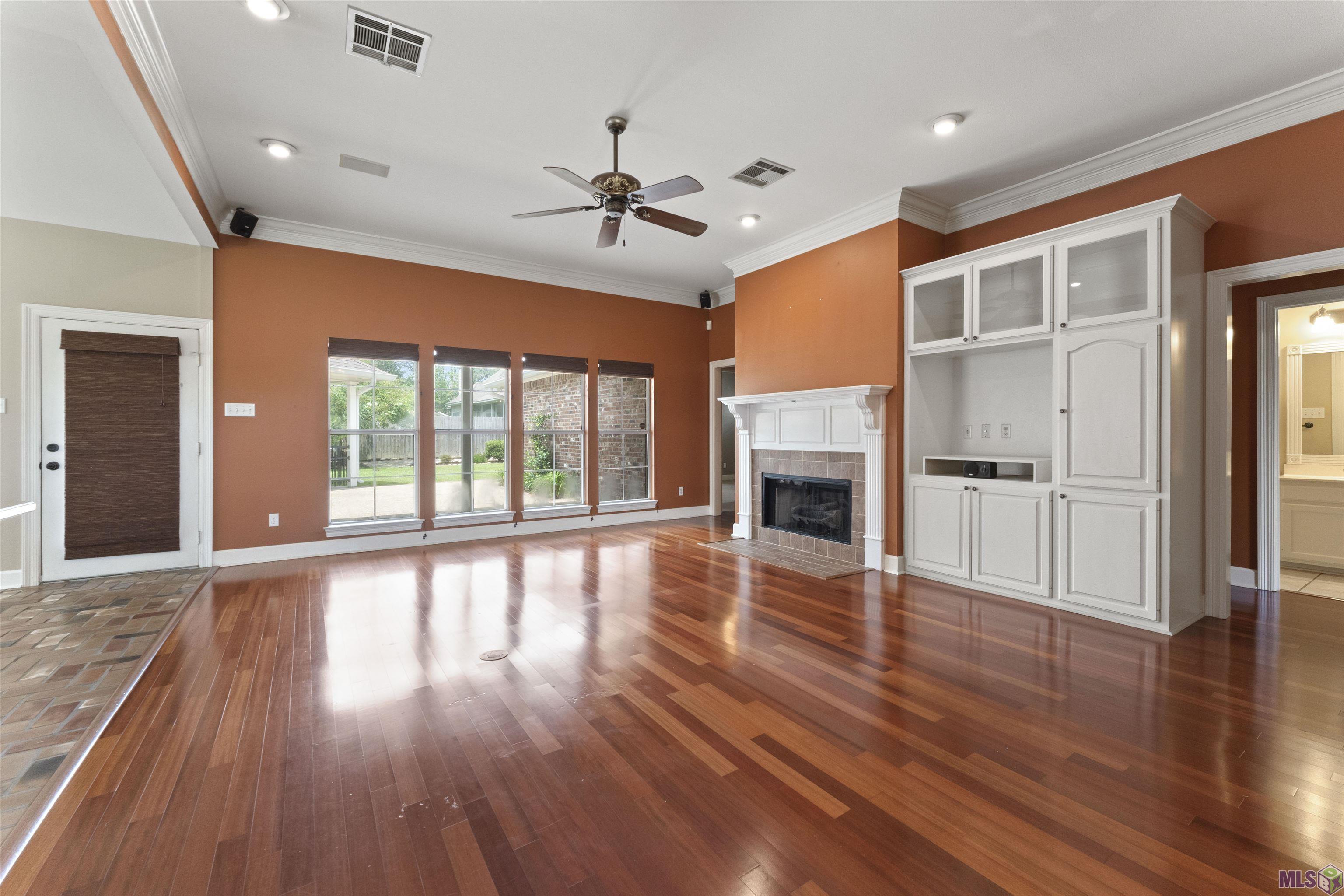 17647 Lake Azalea Drive Baton Rouge, LA 70817 - Photo 5 of 20