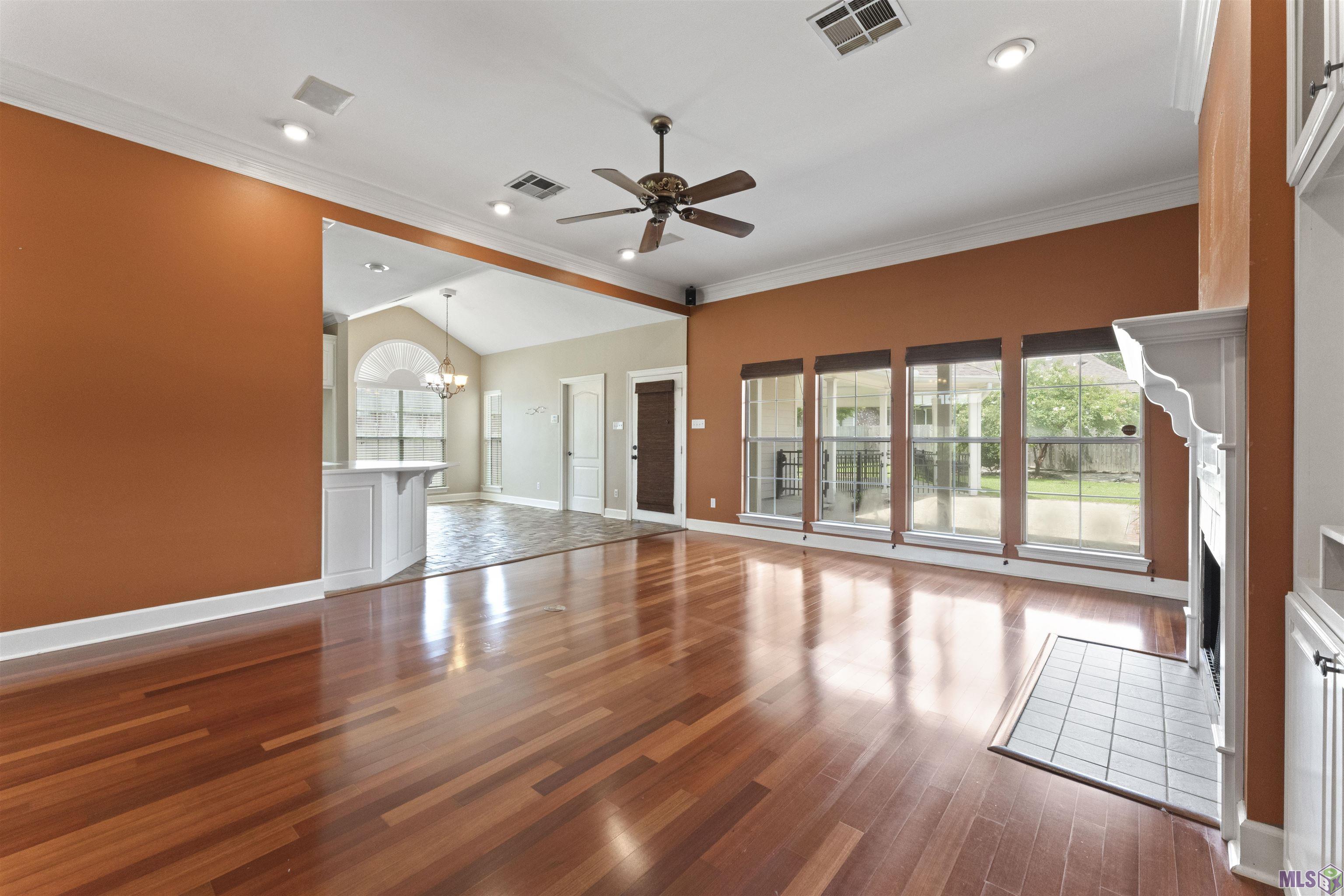 17647 Lake Azalea Drive Baton Rouge, LA 70817 - Photo 6 of 20