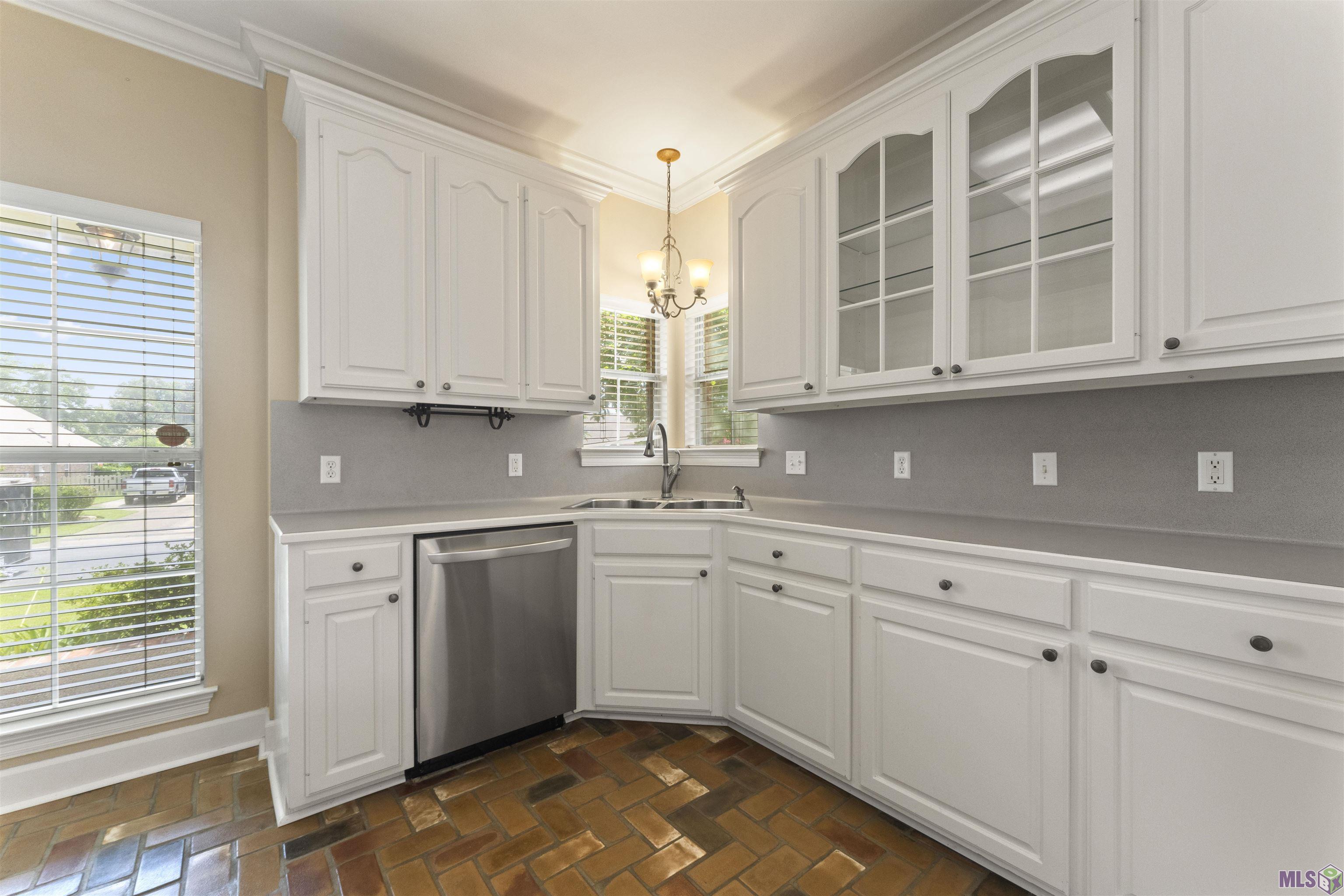 17647 Lake Azalea Drive Baton Rouge, LA 70817 - Photo 9 of 20