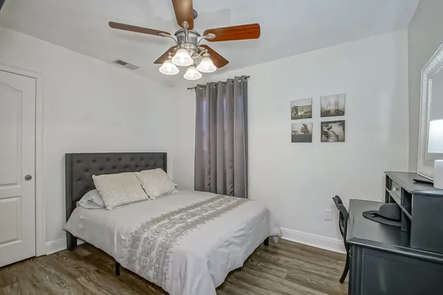 $239,900 | 210 West Girod Street, Chalmette, LA 70043