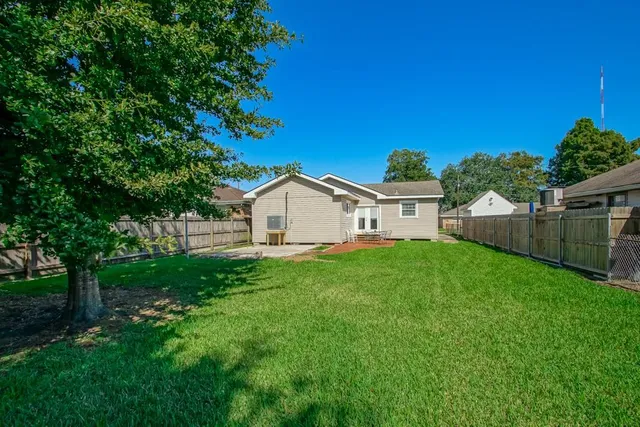 $239,900 | 210 West Girod Street, Chalmette, LA 70043