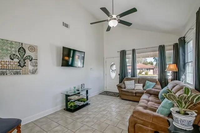 $239,900 | 210 West Girod Street, Chalmette, LA 70043