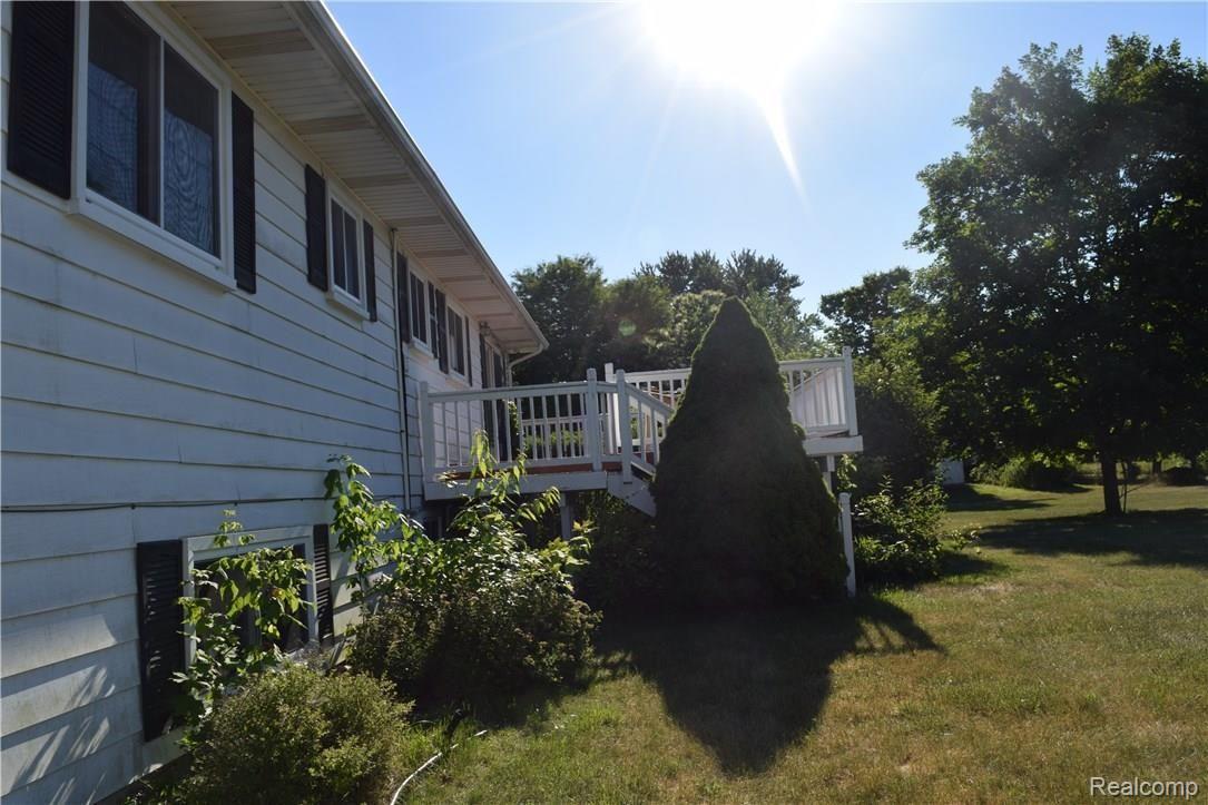 50800 Bog Road Belleville, MI 48111 - Photo 15 of 73 DSC_0989.JPG