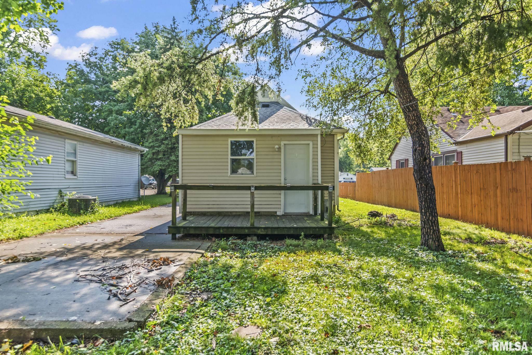 1133 North Indiana Avenue Springfield, IL 62702 - Photo 21 of 25