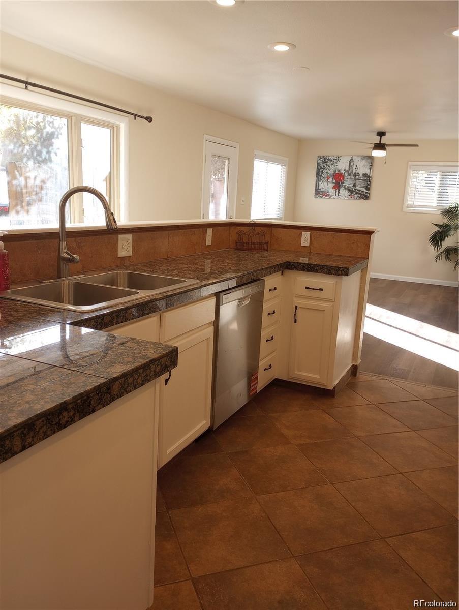 111 Crystal Park Road, Unit 1 Manitou Springs, CO 80829 - Photo 5 of 24