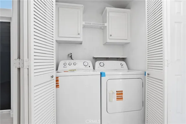 $570,000 | 9921 Flora Vista Street, Unit 6, Bellflower, CA 90706