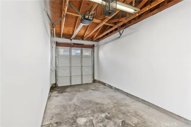 $570,000 | 9921 Flora Vista Street, Unit 6, Bellflower, CA 90706