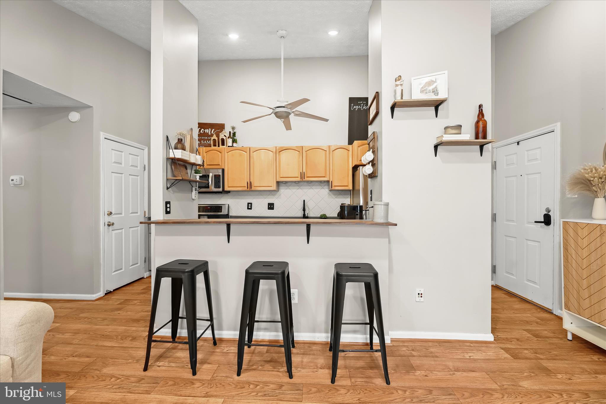 641 Deering Road, Unit 2J Pasadena, MD 21122 - Photo 14 of 27 Kitchen