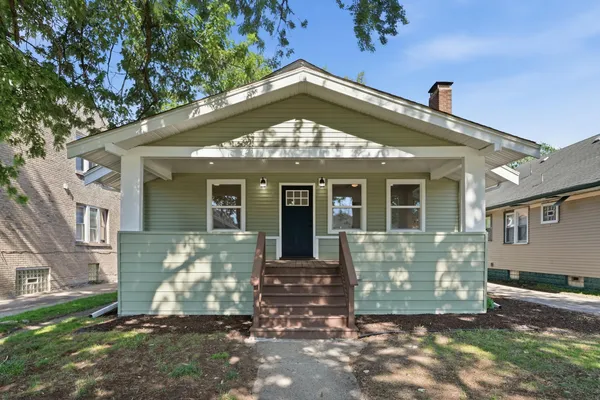 $264,900 | 5959 Hyslop Place, Hammond, IN 46320