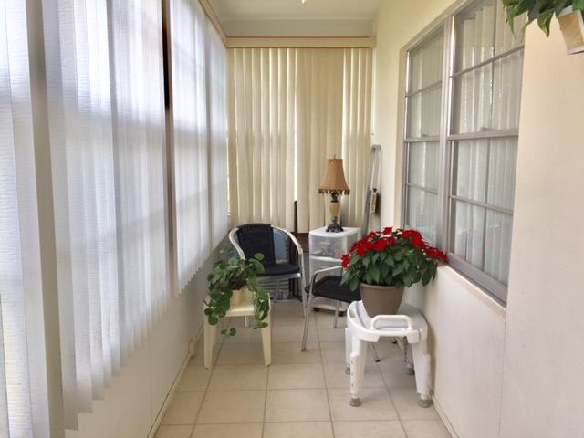 462 Mansfield M, Unit K Boca Raton, FL 33434 - Photo 11 of 27 IMG_5751