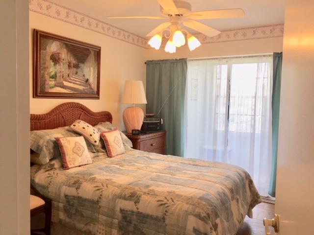 462 Mansfield M, Unit K Boca Raton, FL 33434 - Photo 10 of 27 IMG_5749