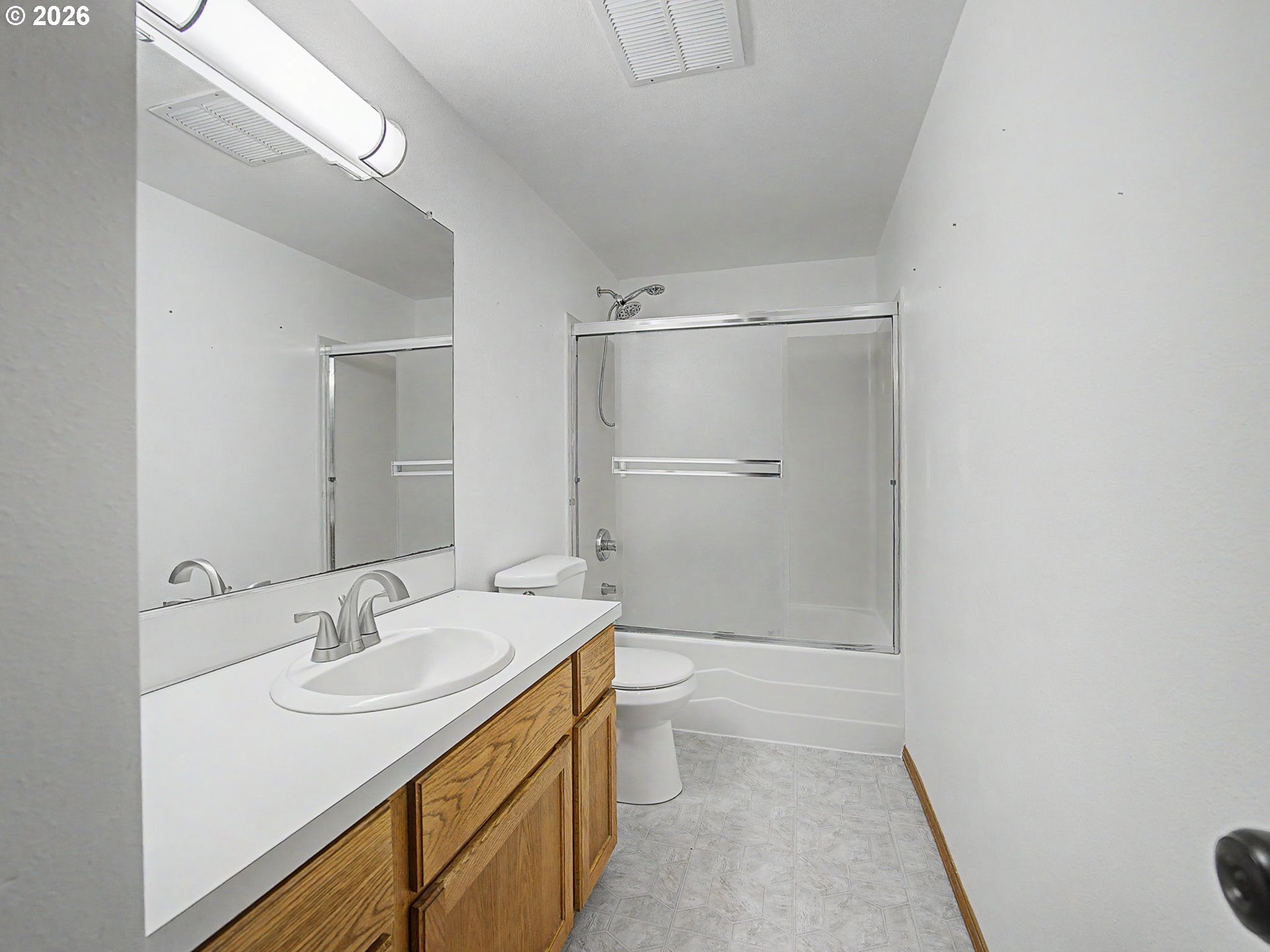 35129 Sykes Road St. Helens, OR 97051 - Photo 15 of 36 Bathroom
