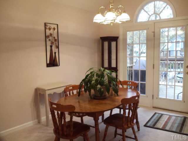 300 Crosspine Drive Raleigh, NC 27603 - Photo 3 of 24 Gallery Image 3
