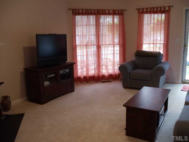300 Crosspine Drive Raleigh, NC 27603 - Photo 4 of 24 Gallery Image 4
