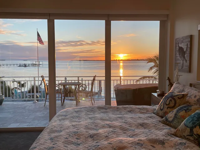 $3,900,000 | 680 Elma Avenue, Big Pine Key, FL 33043