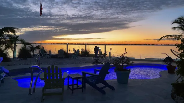 $3,900,000 | 680 Elma Avenue, Big Pine Key, FL 33043