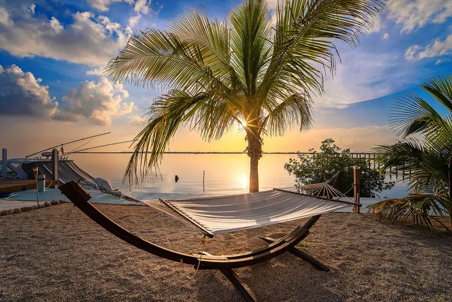 $3,900,000 | 680 Elma Avenue, Big Pine Key, FL 33043