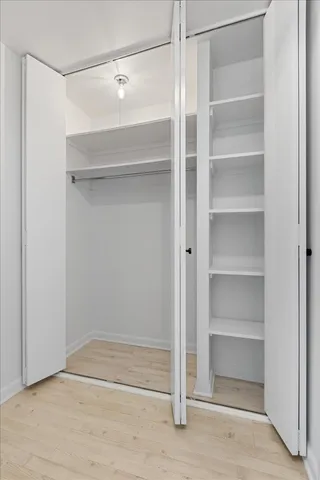 $2,400 | 2800 North Lake Shore Drive, Unit 3113, Chicago, IL 60657