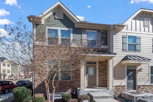 $420,000 | 1001 Drayman Place, Apex, NC 27502