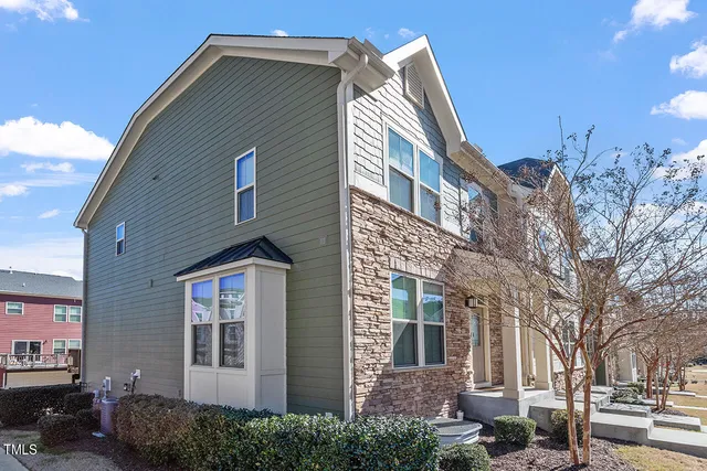 $420,000 | 1001 Drayman Place, Apex, NC 27502