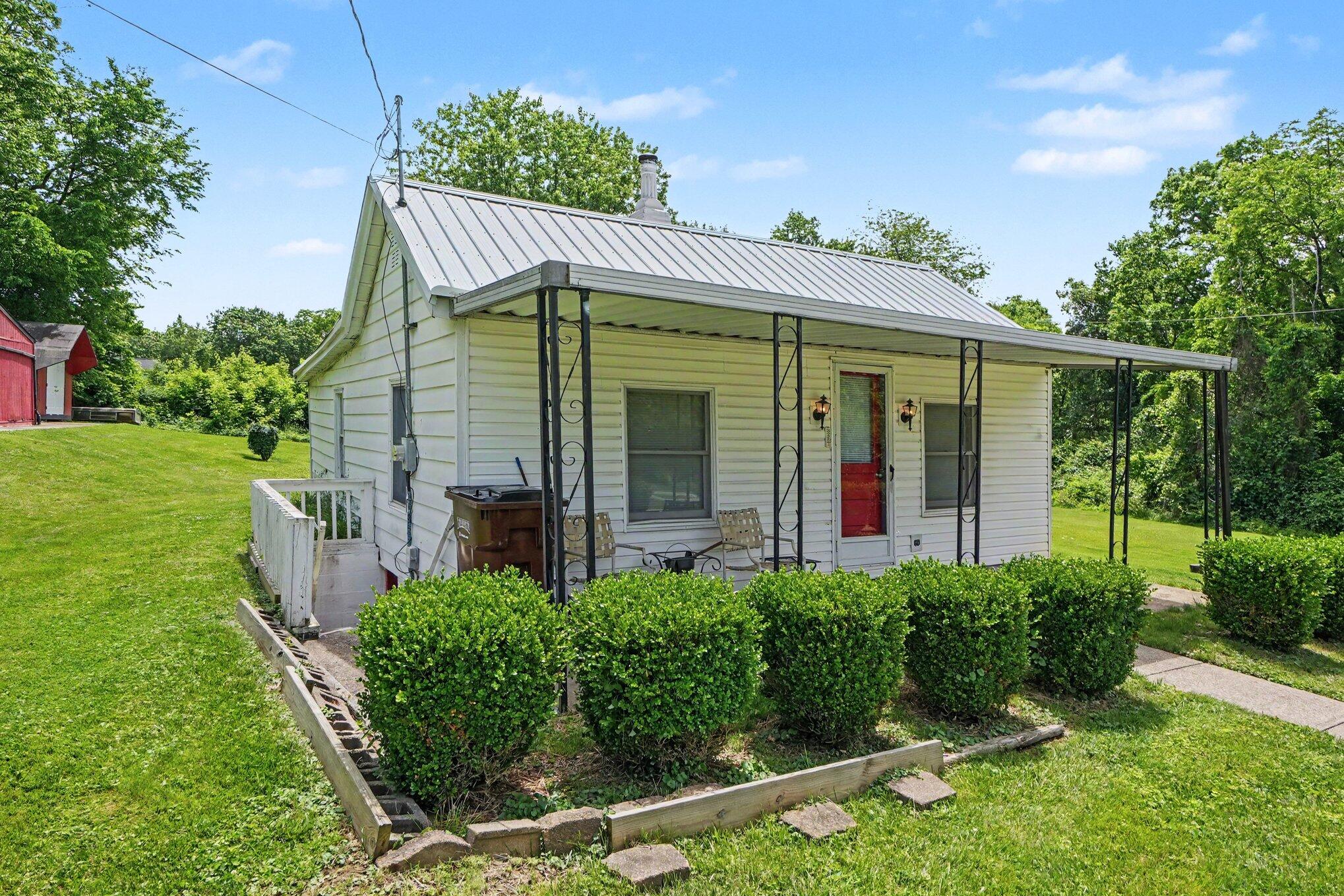 1026 Edwards Road Elsmere, KY 41018 - Photo 2 of 20