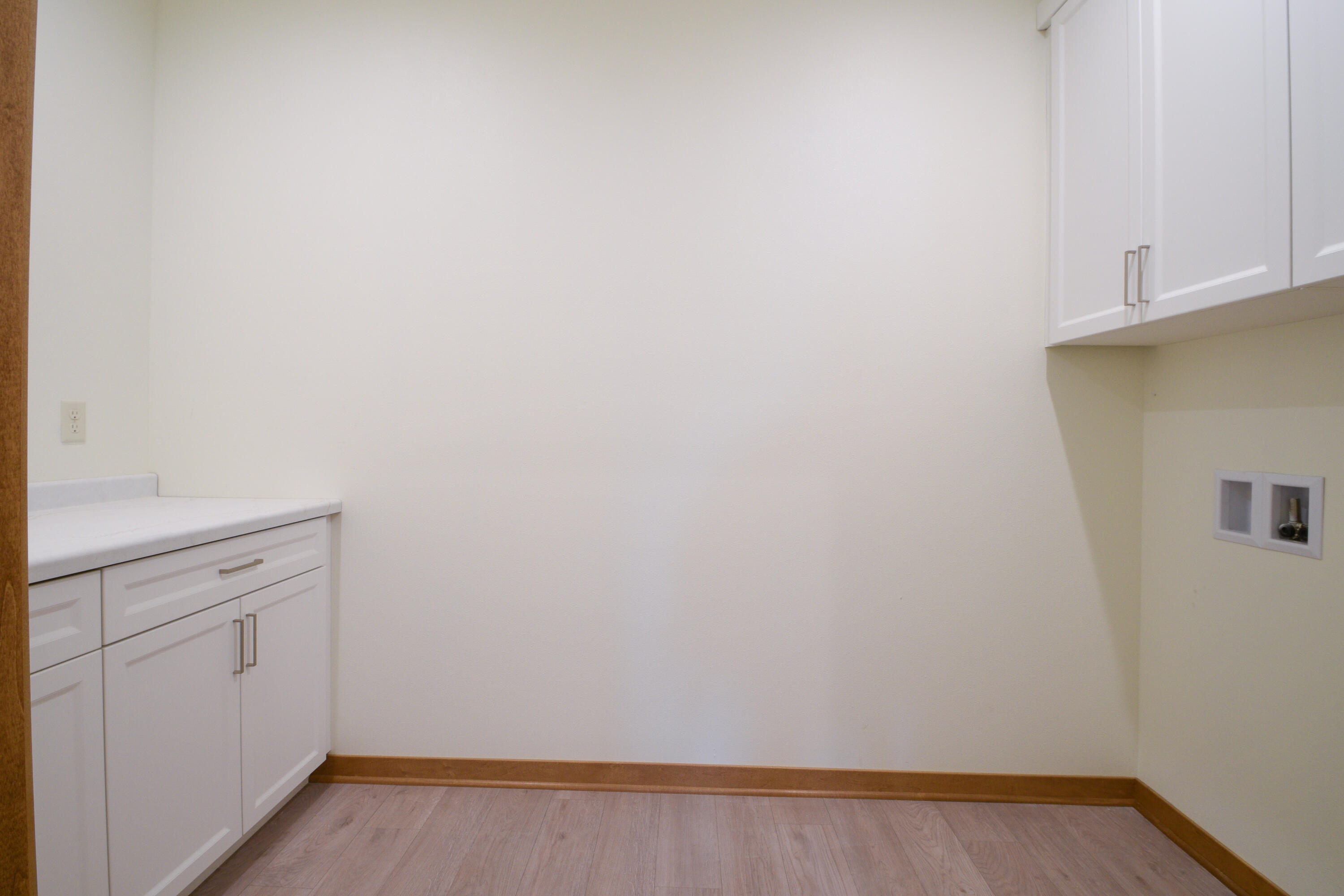 1320 Kettle Drive Kewaskum, WI 53040 - Photo 6 of 11 1320 laundry