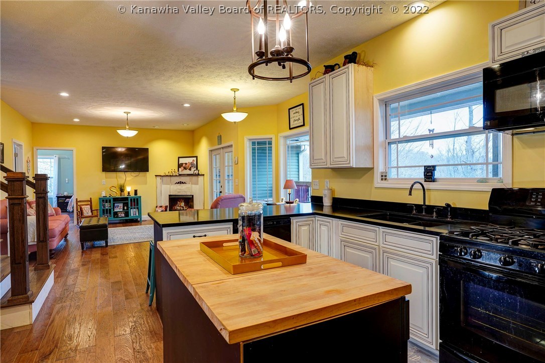 285 Laurel Ridge Road Culloden, WV 25510 - Photo 7 of 27 Gallery Image 7