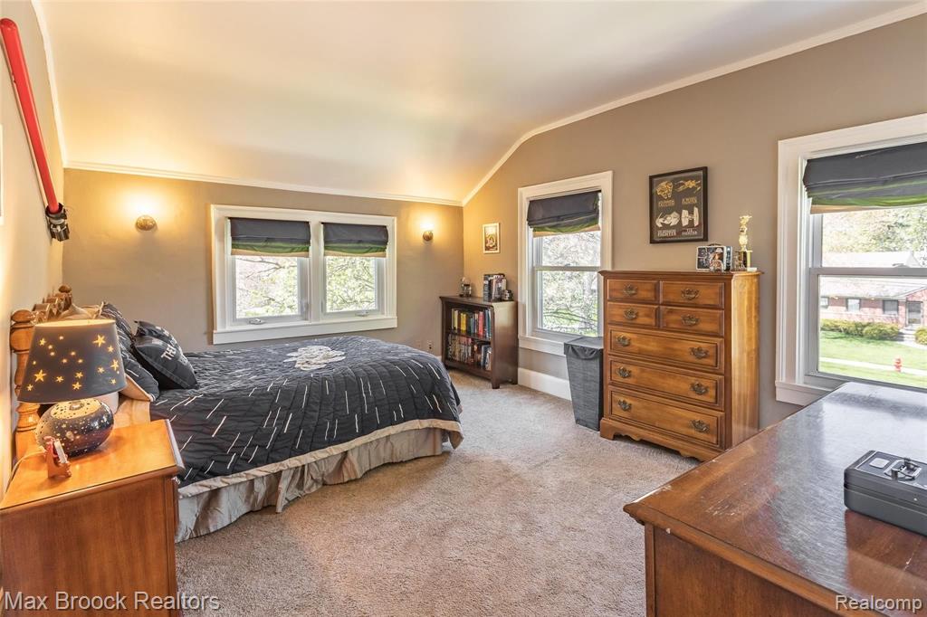 18277 Beverly Road Beverly Hills, MI 48025 - Photo 29 of 44