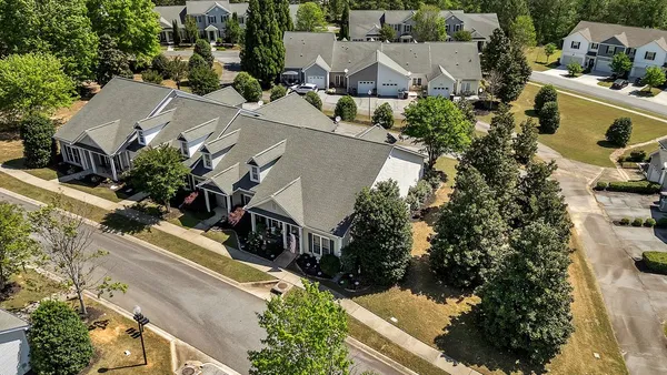 $229,500 | 109 Heritage Pl Drive, Pendleton, SC 29670