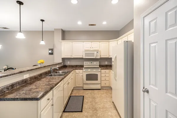 $229,500 | 109 Heritage Pl Drive, Pendleton, SC 29670