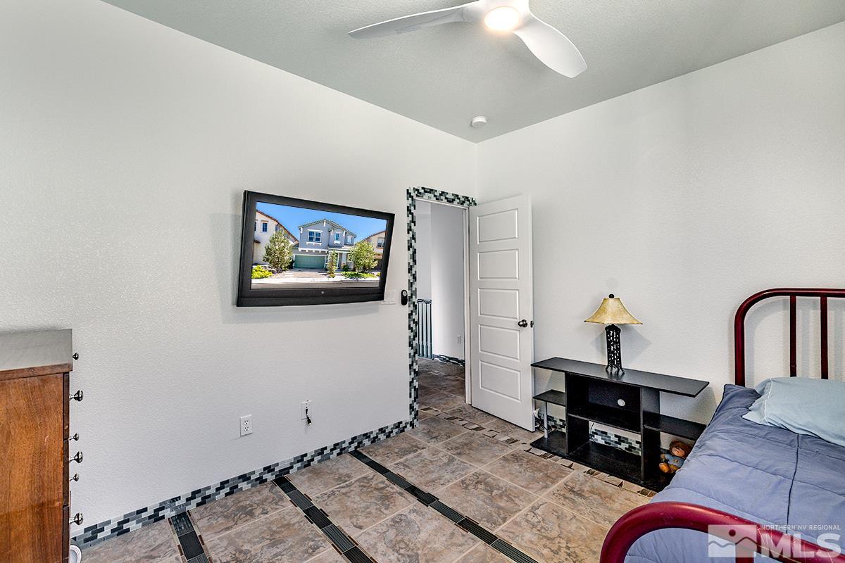 2050 Bears Ranch Drive Reno, NV 89521 - Photo 11 of 21 a living room with furniture