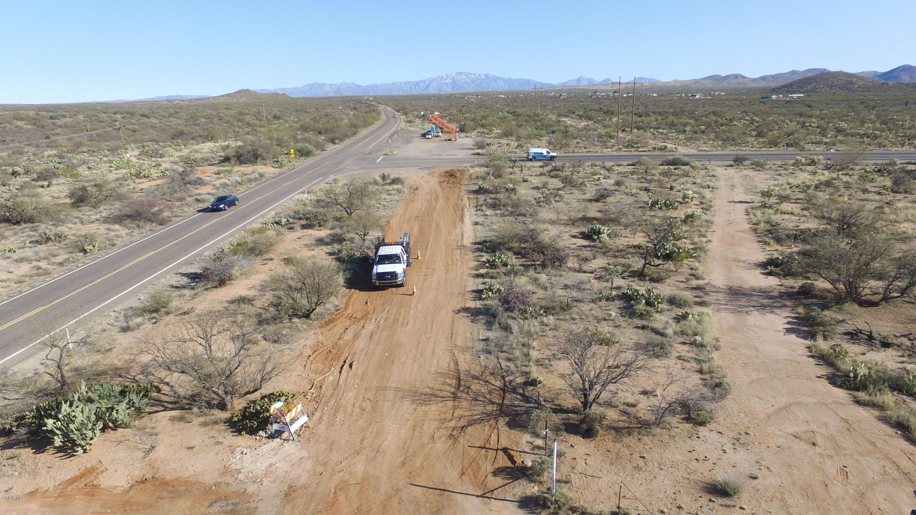 47152 East Chuckwagon Ranch Road, Unit ' Tucson, AZ 85739 - Photo 2 of 10 Park Link Rd-Hwy 79