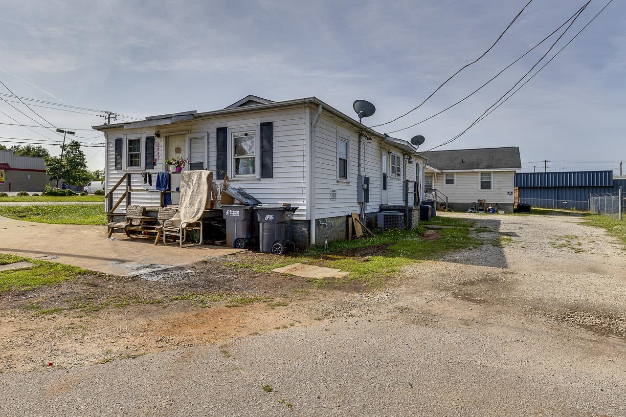 1606 West Blue Ridge Drive Greenville, SC 29617 - Photo 9 of 13