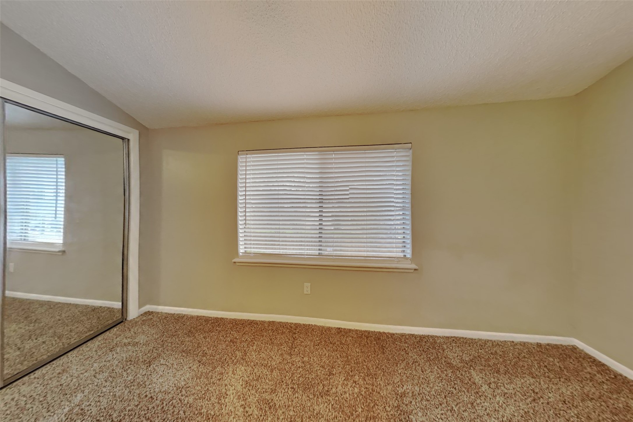 542 Enchanted Hollow Drive Spring, TX 77388 - Photo 13 of 19