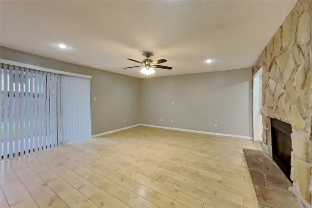 $1,995 | 542 Enchanted Hollow Drive, Spring, TX 77388