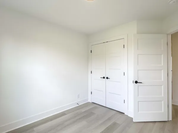 $2,150 | 6 Dutch Drive, Clarksville, TN 37043