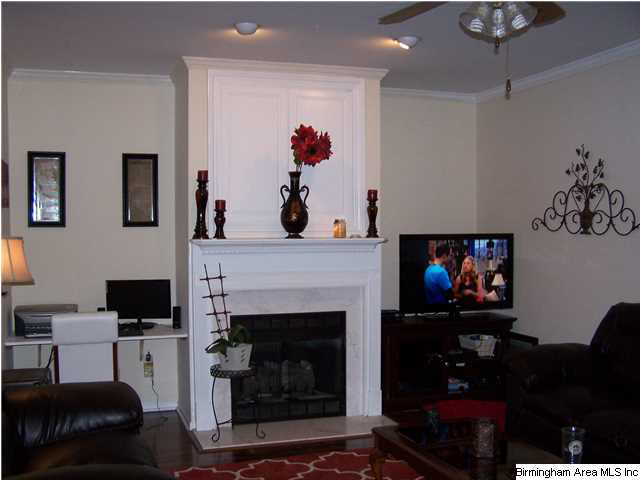 146 Sommersby Circle Pelham, AL 35124 - Photo 2 of 14