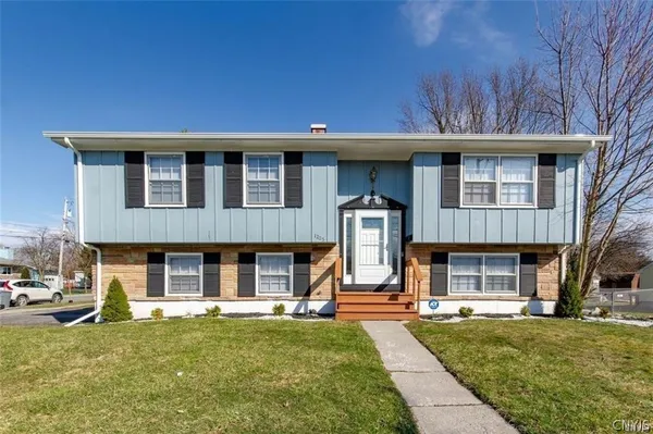 $1,800 | 1205 Sherman Street, Watertown, NY 13601