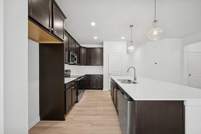 $529,000 | 1123 151st Street West, Rosemount, MN 55068