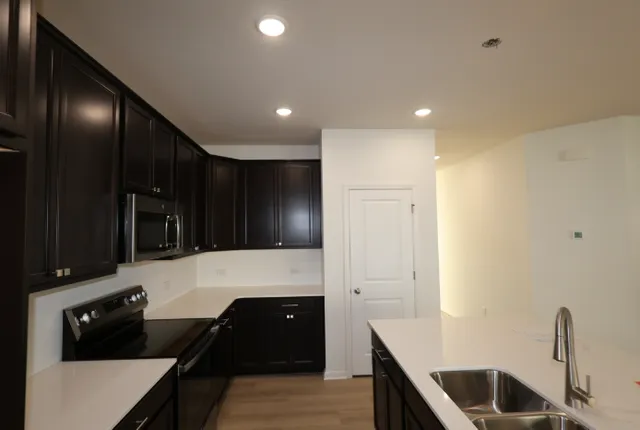 $549,000 | 1123 151st Street West, Rosemount, MN 55068