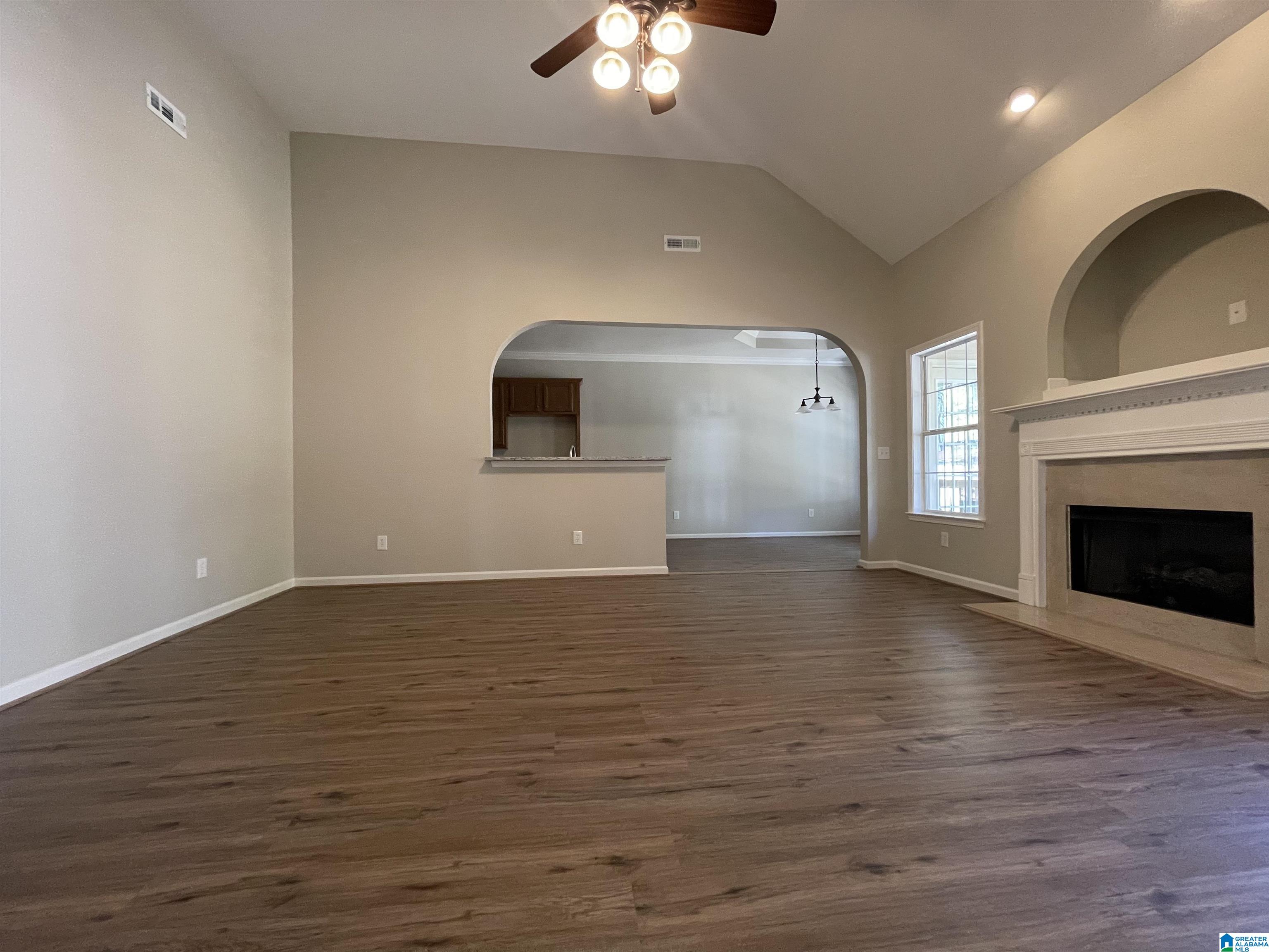1072 Kerry Drive Calera, AL 35040 - Photo 10 of 26
