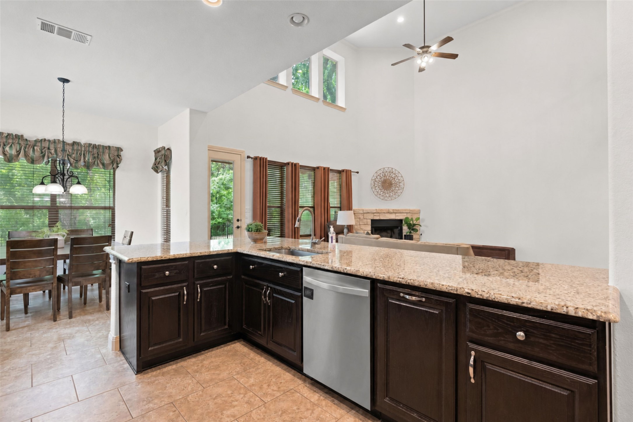 1711 Manada Trail Leander, TX 78641 - Photo 10 of 40