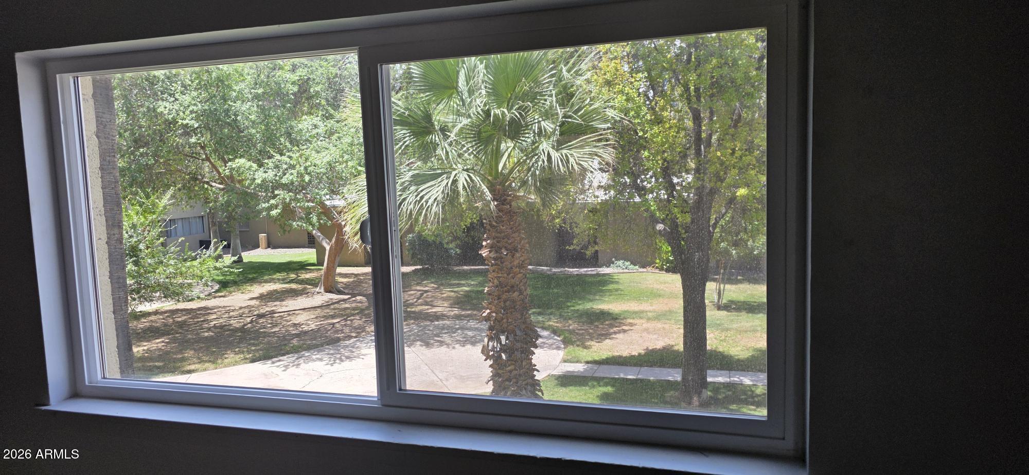 351 East Thomas Road, Unit D208 Phoenix, AZ 85012 - Photo 33 of 34